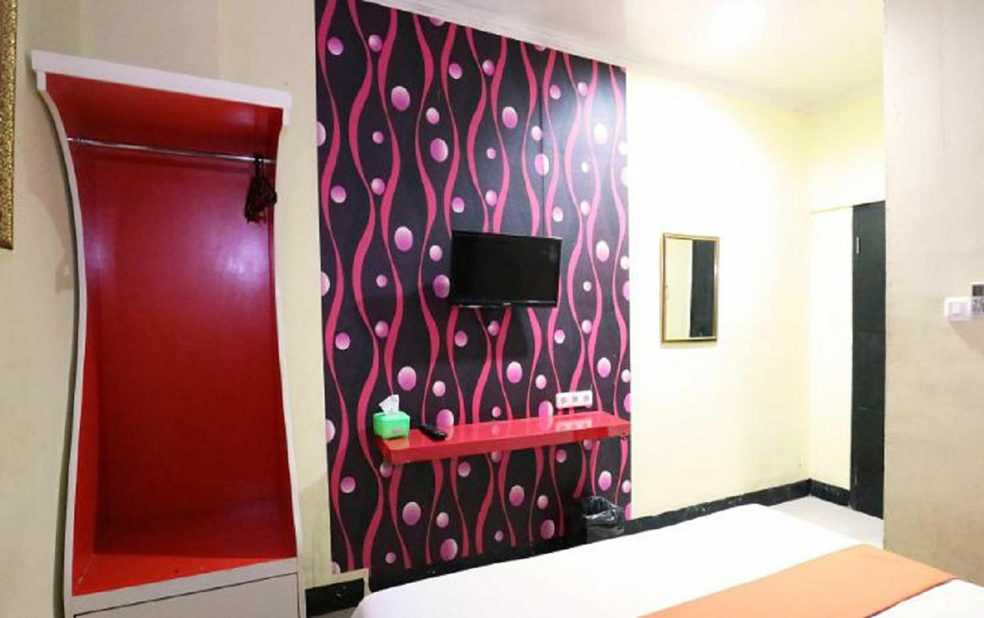 Hollywood Hotel Jakarta Eksteriør bilde